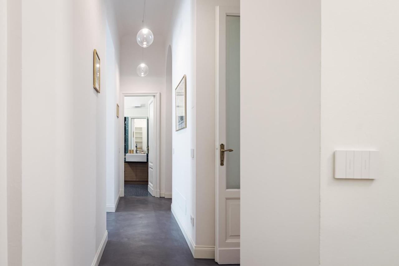 Leopardi21 Appartement Milaan Buitenkant foto