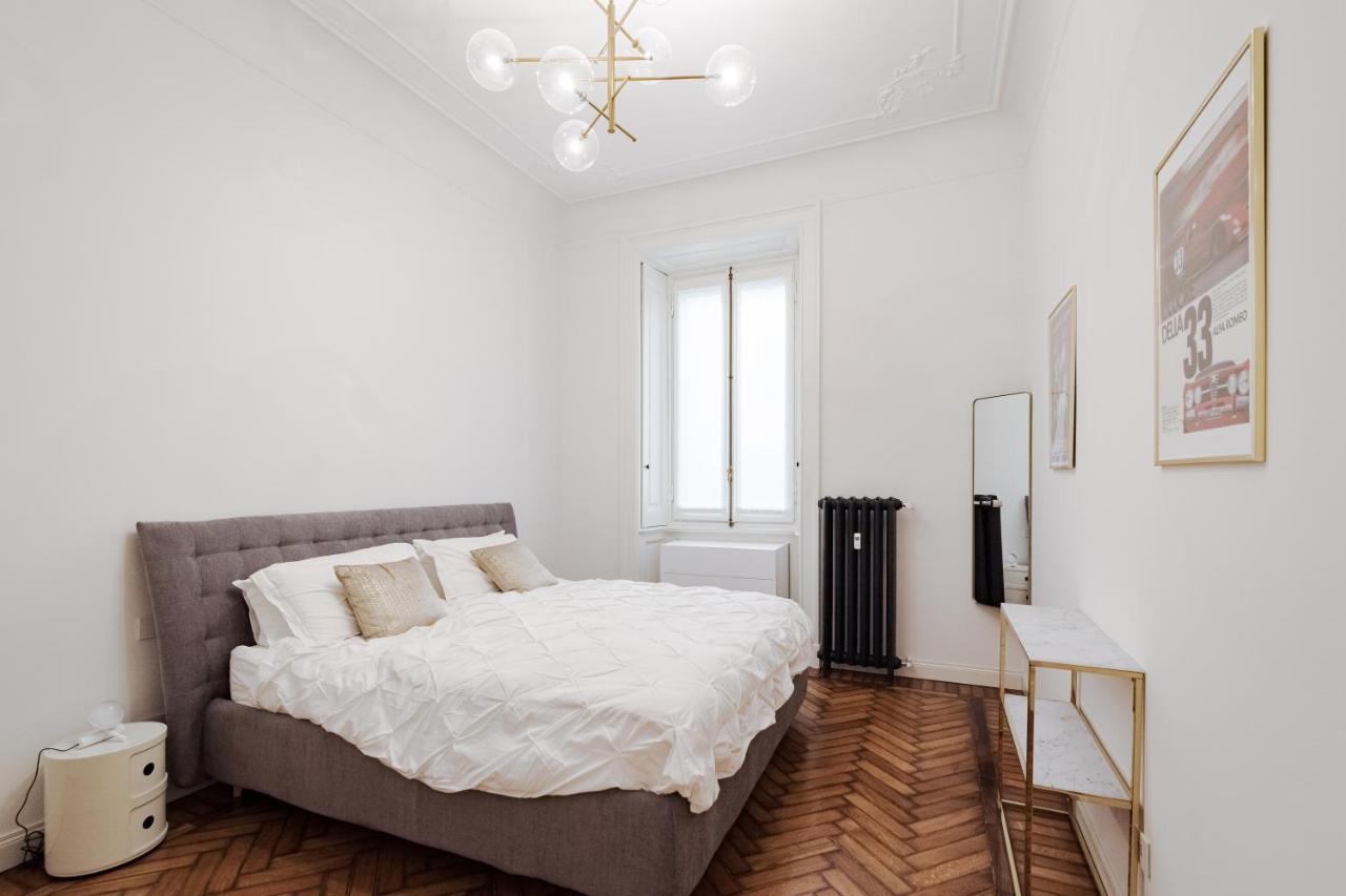 Leopardi21 Appartement Milaan Buitenkant foto